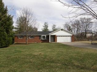 9034 Saxton Dr, West Chester, OH