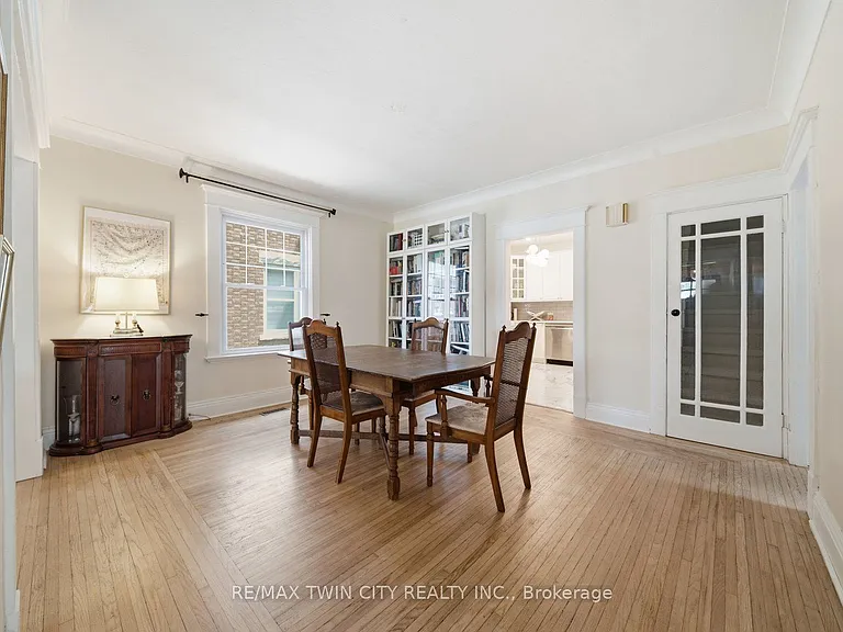 115 Saint Paul Ave — Photo 16