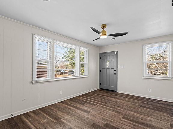 4th image of 2584 Cherry St
