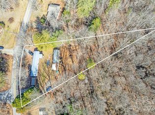 146 & 148 Bradshaw Cir, Candler, NC 28715