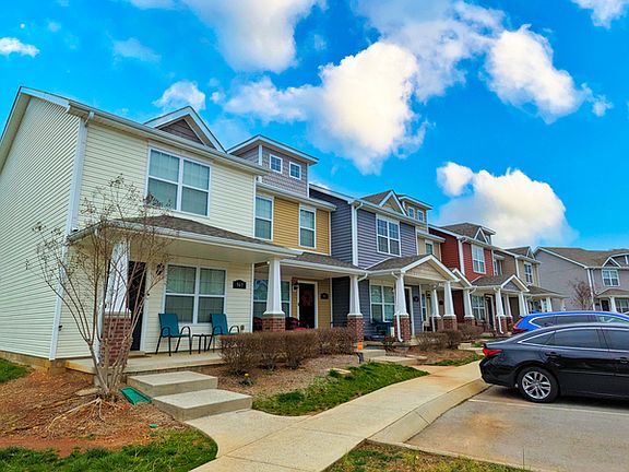 2nd image of 375 Sam Houston Cir