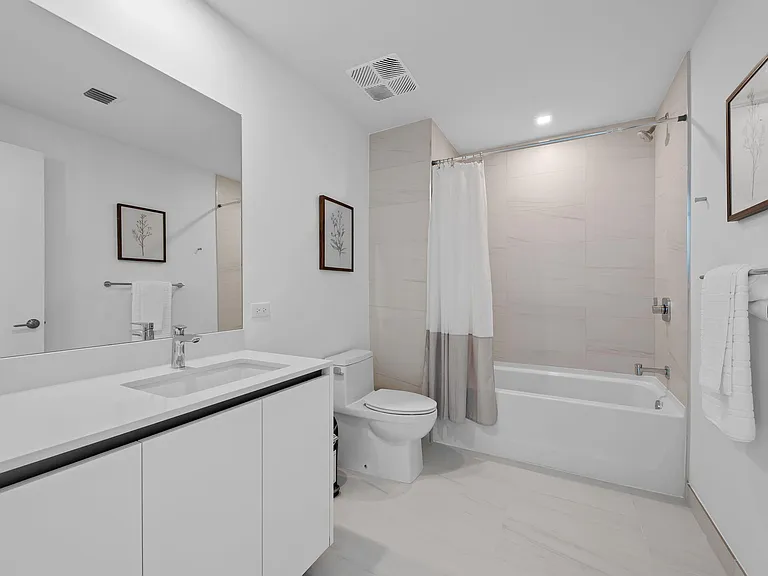 900 N Ocean Blvd #906 — Photo 33