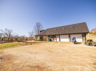 11564 Marshall School Rd, Lexington, MO 64067