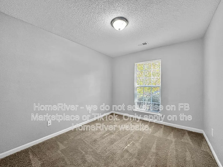 261 Augusta Woods Dr — Photo 10