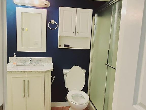 4th image of 14435 NE 40th St APT B103