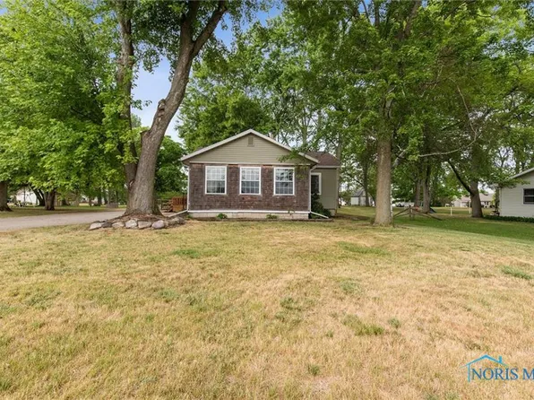 7202 Providence St, Whitehouse, OH 43571