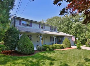 47 Indian Tree Ln, Reading, MA 01867