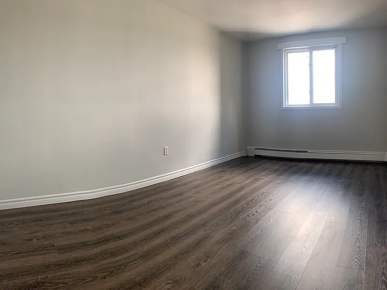 22 Indian Rd — Photo 12