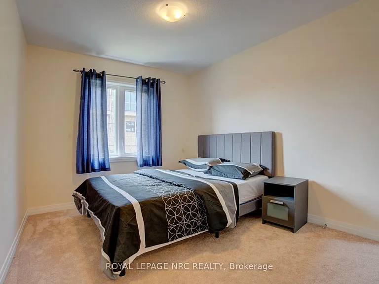 4901 Pettit Ave — Photo 15