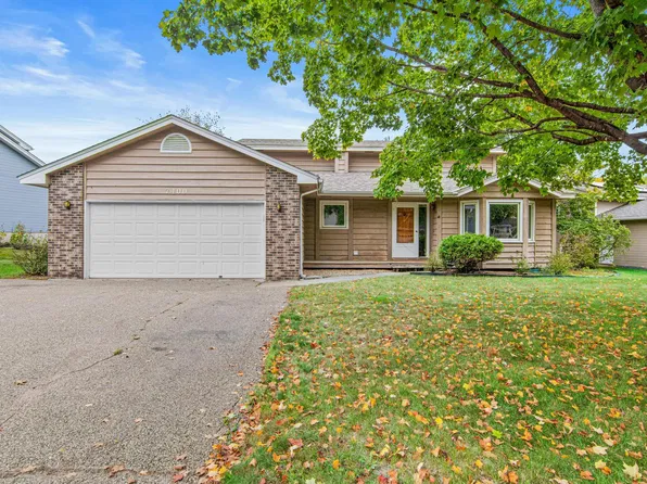 7400 W 112th St, Bloomington, MN 55438