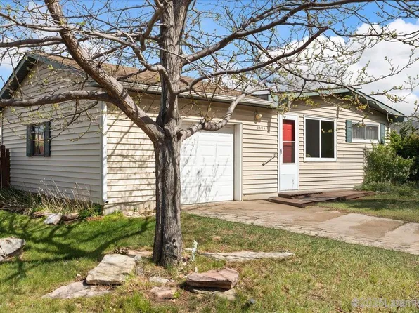 2604 E Sheridan St, Laramie, WY 82070