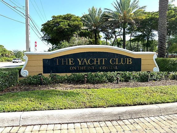 3rd image of 103 Yacht Club Way APT 208
