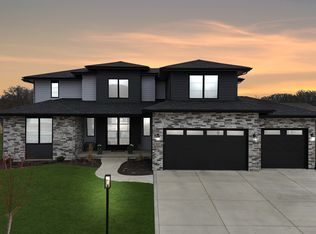 9653 Corydalis Ave, Saint John, IN 46373