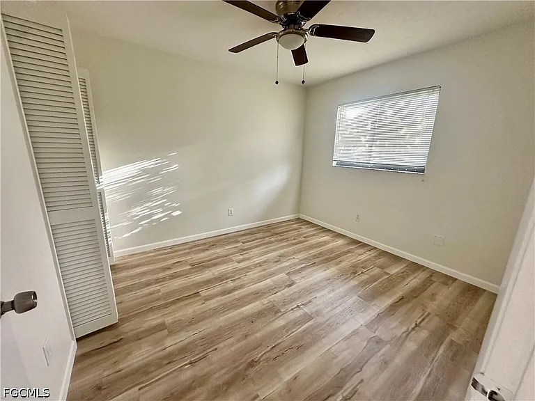 3822 SW 5th Pl — Photo 5