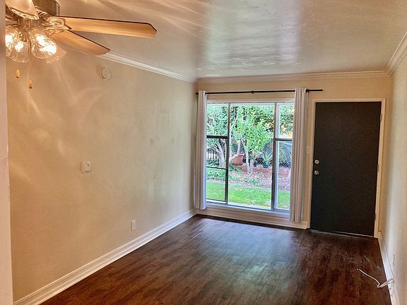 4th image of 951 Opal St #0