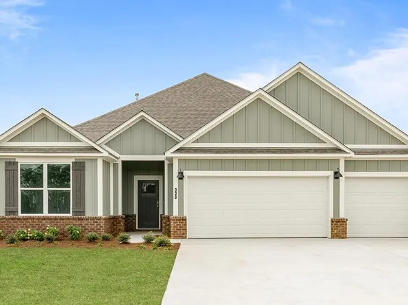 330 Heritage Way, Headland, AL 36345