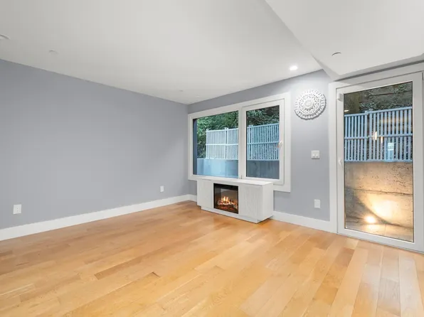 1076 River Road image 29 of 40