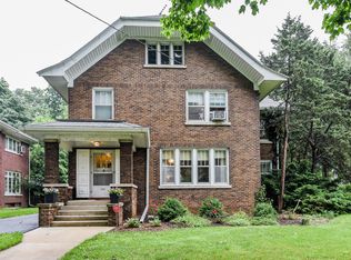 628 Sexton St, Aurora, IL 60505