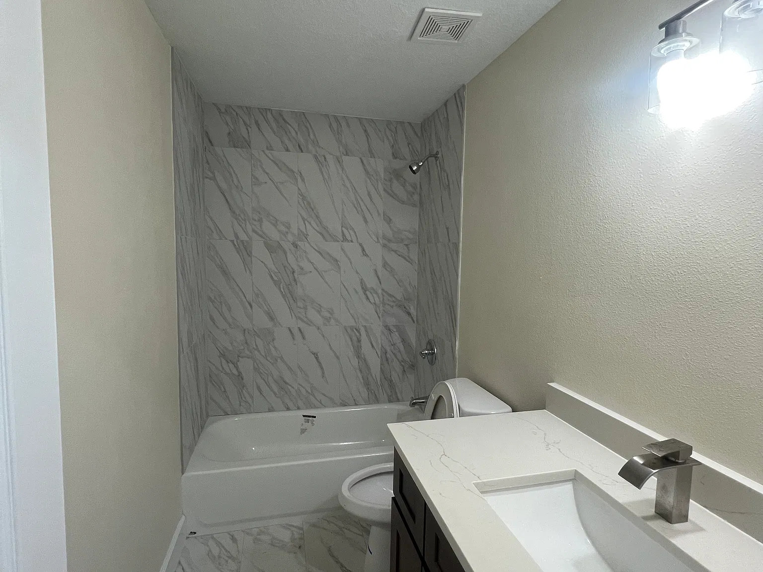 4610 Freshwind Ave — Photo 4