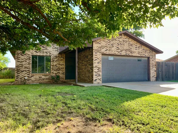 3904 Sides Dr, Plainview, TX 79072