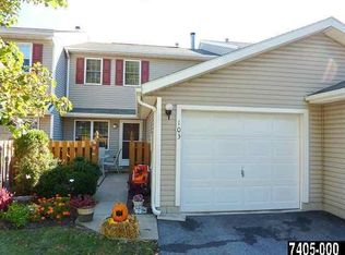 103 Pine Ct, York, PA 17408