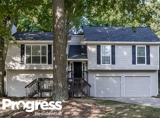 7207 Stonecreek Dr, Douglasville, GA 30134