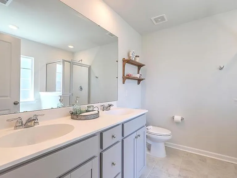 115 Sequoia Ln — Photo 36