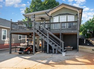 106 Dare Ln, New London, NC 28127