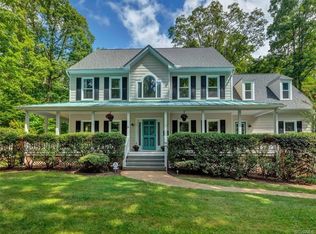 10050 Cheroy Woods Ln, Ashland, VA 23005
