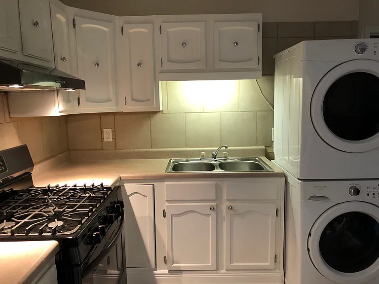 831 Cadiz St #1-A — Photo 2