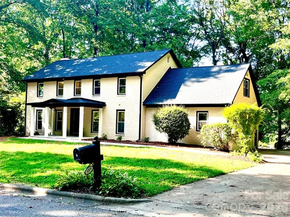 304 Travis Ln, Salisbury, NC 28146