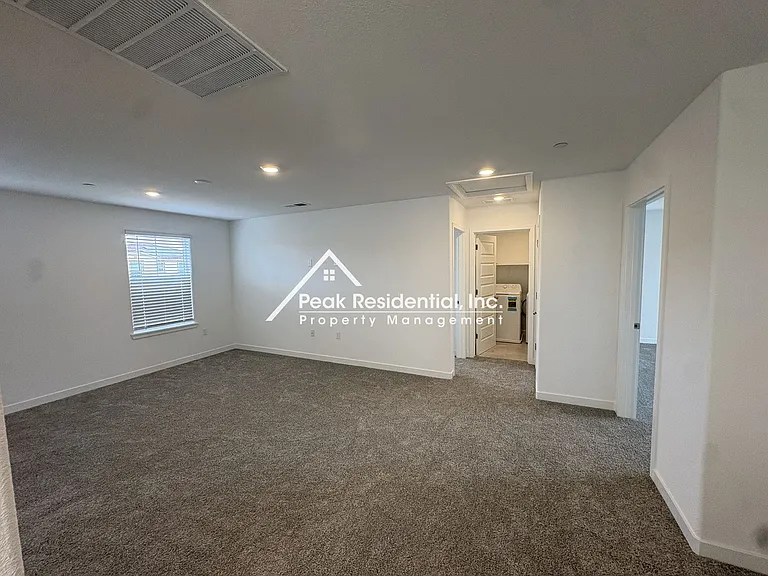 12640 Hereford Ave — Photo 13