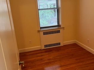 3620 Bowne St APT 1B, Flushing, NY 11354