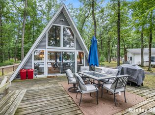 270 N Jackpine Rd, Fountain, MI 49410