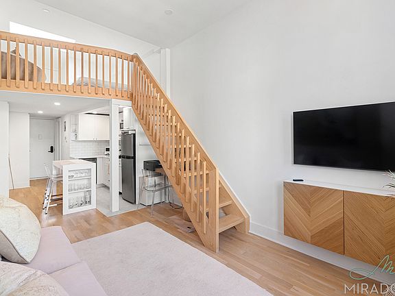 2nd image of 26 E 13th St APT 6B