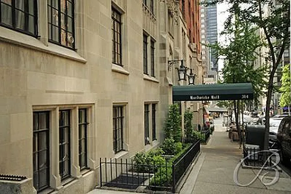 Rented by Bellmarc Realty | media 19