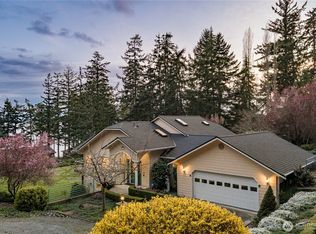 1361 Polnell Shores Dr, Oak Harbor, WA 98277