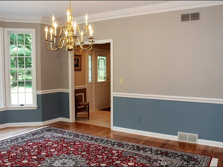7217 Pine Tree Ct — Photo 6