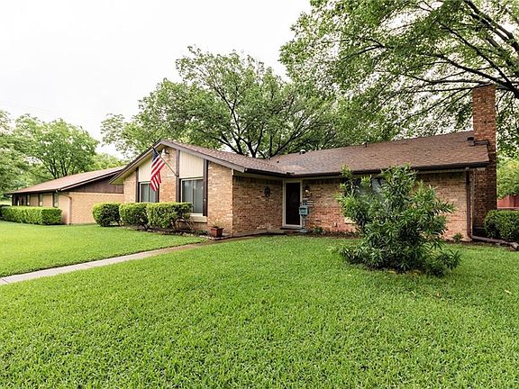 2nd image of 306 Rollingridge Ln