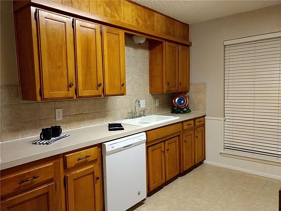 4th image of 6704 Fair Meadows Dr