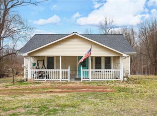 4371 Hoover Hill Rd, Trinity, NC 27370