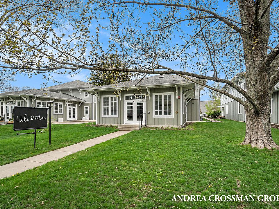 430 W Center St, Douglas, MI 49406 Zillow