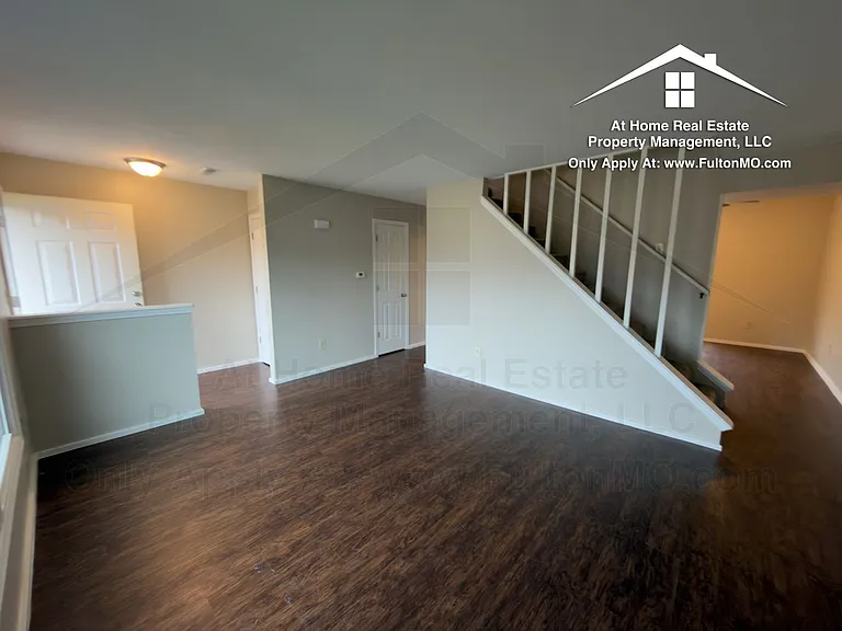 1822 Springdale Ct — Photo 4