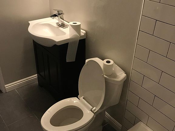 3rd image of 1416 W 148th St APT 3