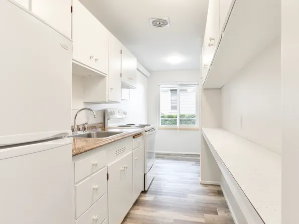 628 34th Ave #5, Seattle, WA 98122