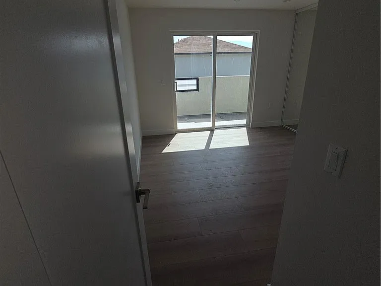 2515 B Foothill — Photo 18