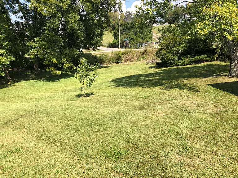 Indian Creek Rd — Photo 36