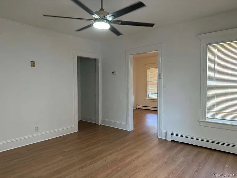 37 Riverside Dr #B — Photo 3
