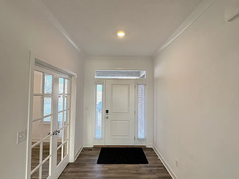 11724 Aubrey Ln — Photo 9