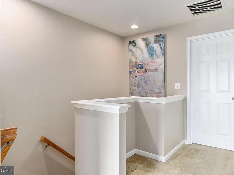 2372 Battery Hill Cir — Photo 22